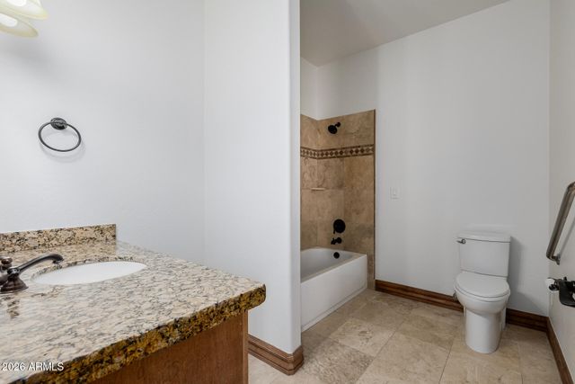 1815 W MADDOCK Road, Phoenix, AZ 85086