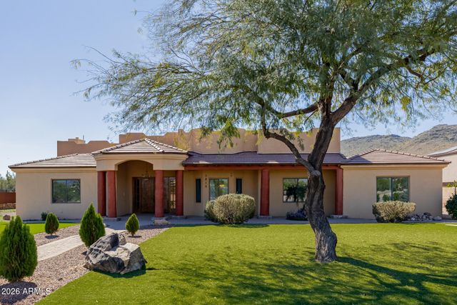 1815 W MADDOCK Road, Phoenix, AZ 85086