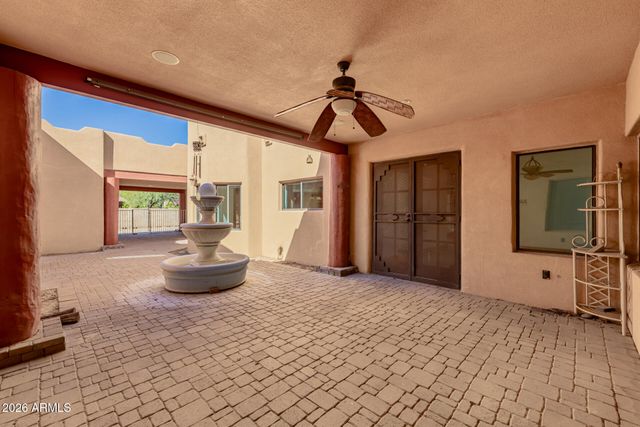 1815 W MADDOCK Road, Phoenix, AZ 85086