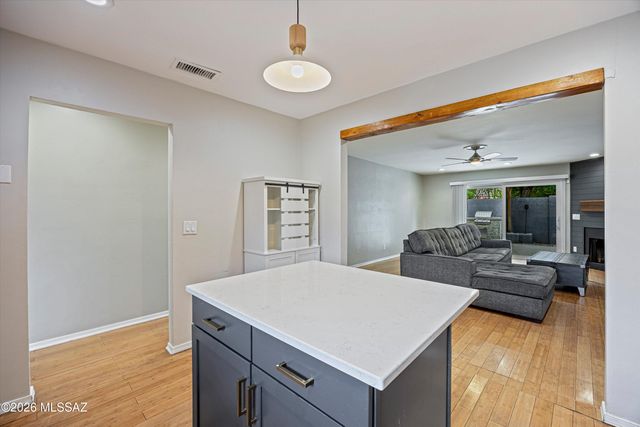 4958 N Via Carina, Tucson, AZ 85704