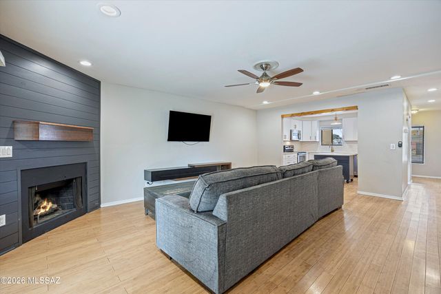 4958 N Via Carina, Tucson, AZ 85704