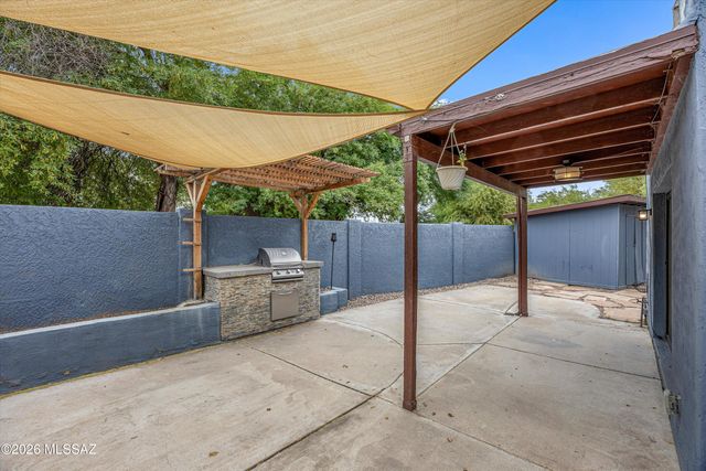 4958 N Via Carina, Tucson, AZ 85704