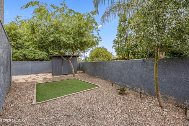 4958 N Via Carina, Tucson, AZ 85704