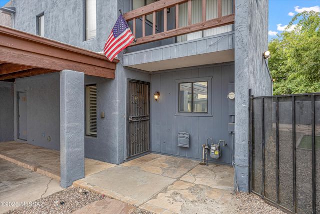 4958 N Via Carina, Tucson, AZ 85704