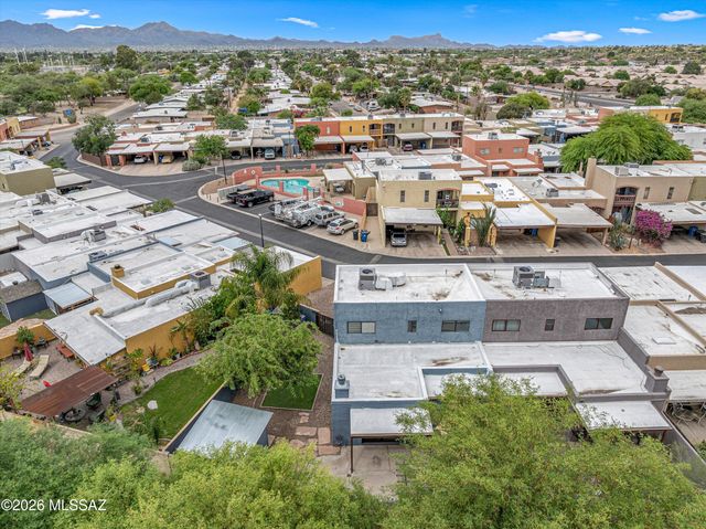 4958 N Via Carina, Tucson, AZ 85704