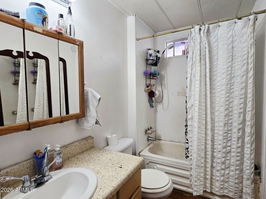 Image 13 of property listing at 303 E South Mountain Avenue 170, Phoenix, AZ 85042