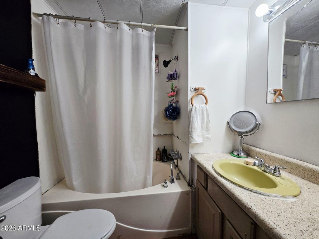 Image 16 of property listing at 303 E South Mountain Avenue 170, Phoenix, AZ 85042