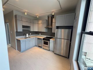 425 Bloomfield Avenue 3A, Montclair, NJ 07042