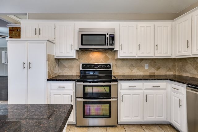 4129 Hackmore Loop, Irving, TX 75061