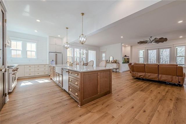 312 Ball Field Road, Waleska, GA 30183