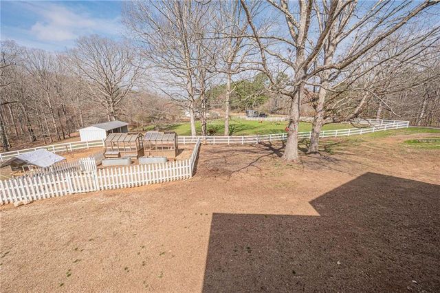 312 Ball Field Road, Waleska, GA 30183