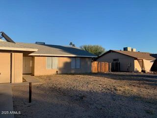 9761 N 68TH Lane, Peoria, AZ 85345