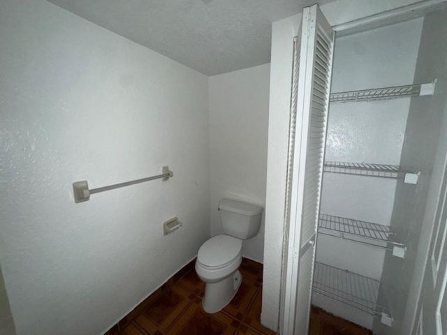 8740 NW 40th St 405, Coral Springs, FL 33065