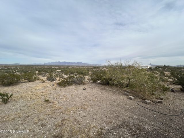 6575 Camino Seguro, La Mesa, NM 88044