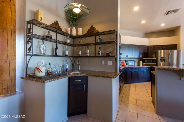 3527 W Desert Tulip Court, Tucson, AZ 85745