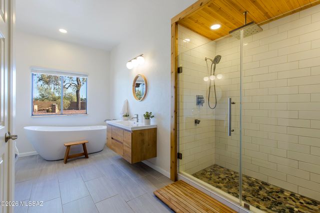 3527 W Desert Tulip Court, Tucson, AZ 85745