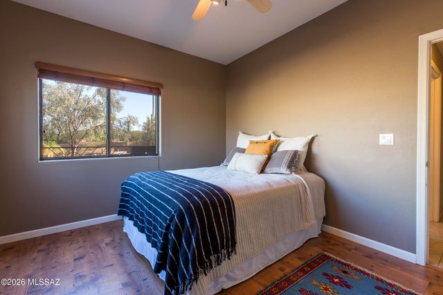 3527 W Desert Tulip Court, Tucson, AZ 85745