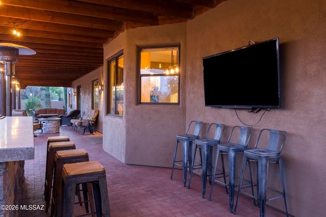 3527 W Desert Tulip Court, Tucson, AZ 85745