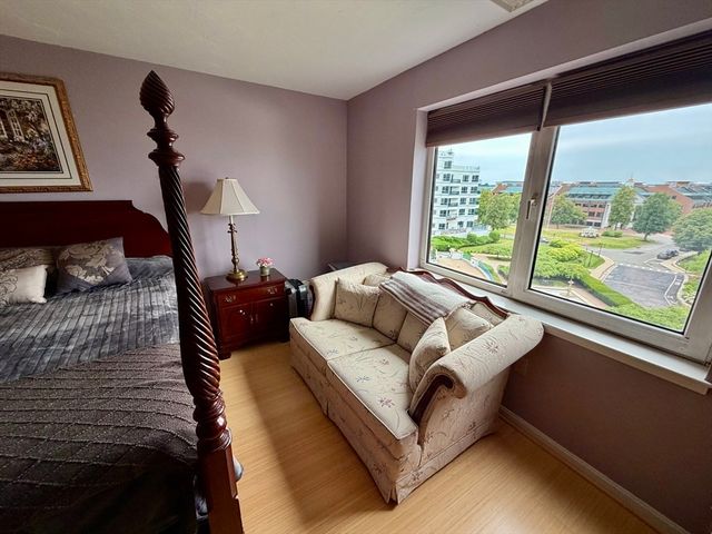 2001 Marina Dr 410, Quincy, MA 02171
