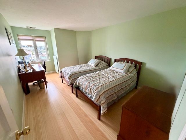2001 Marina Dr 410, Quincy, MA 02171