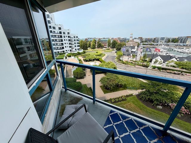 2001 Marina Dr 410, Quincy, MA 02171