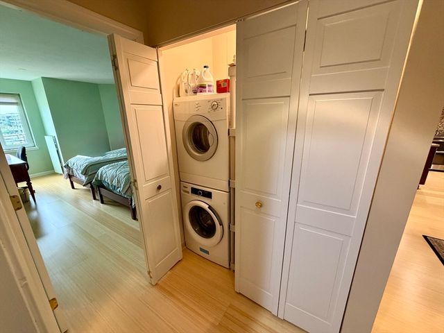 2001 Marina Dr 410, Quincy, MA 02171