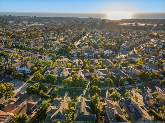 598 Paloma Court, Encinitas, CA 92024