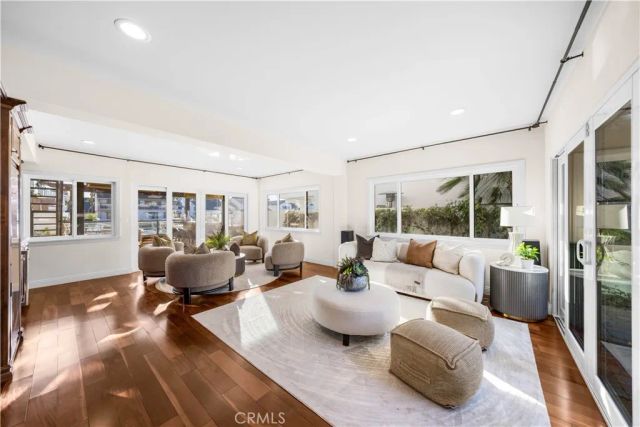 16455 Ladona Circle, Huntington Beach, CA 92649