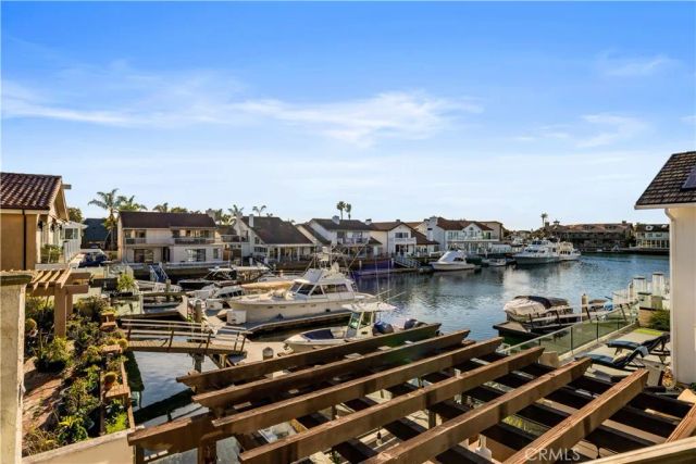 16455 Ladona Circle, Huntington Beach, CA 92649