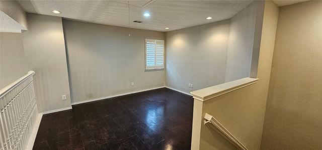 2956 S Bend Drive, Dallas, TX 75229