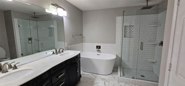 2956 S Bend Drive, Dallas, TX 75229