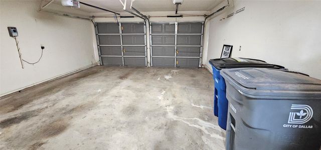 2956 S Bend Drive, Dallas, TX 75229