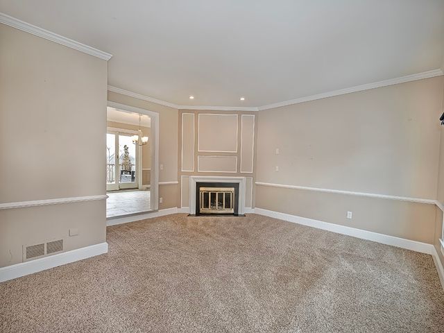 2515 Alydar Dr, Franklin Park, PA 15090