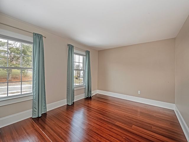 2515 Alydar Dr, Franklin Park, PA 15090