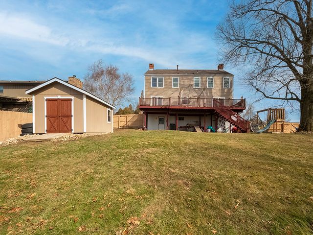 2515 Alydar Dr, Franklin Park, PA 15090