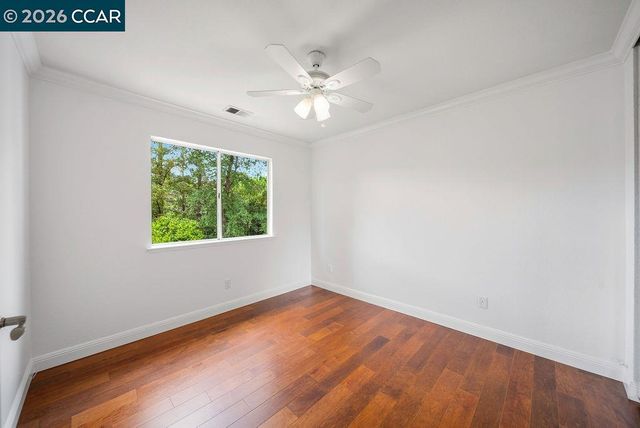 55 La Honda Ct, Clayton, CA 94517