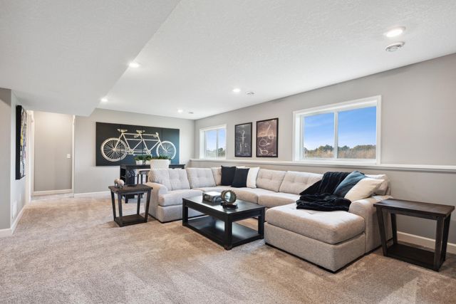 7492 Lotus Lane, Lino Lakes, MN 55038