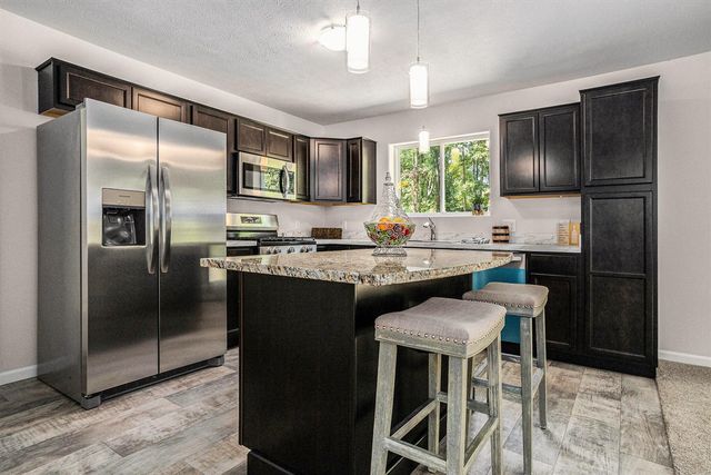 4275 Butternut Drive, Wayland, MI 49348