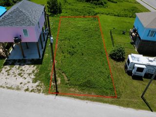 1768 Croaker Lane, Crystal Beach, TX 77650