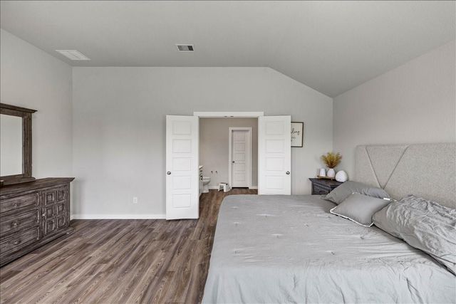 4901 Perennial Lane, La Marque, TX 77568