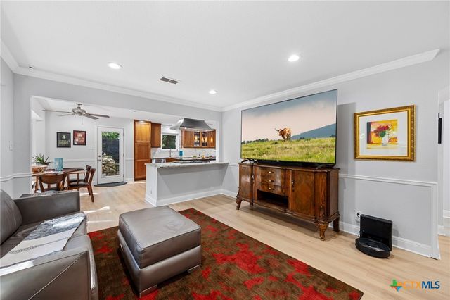 6204 Bon Terra Drive, Austin, TX 78731