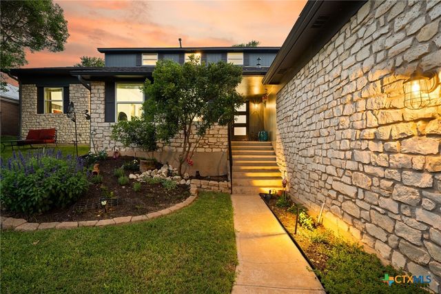 6204 Bon Terra Drive, Austin, TX 78731