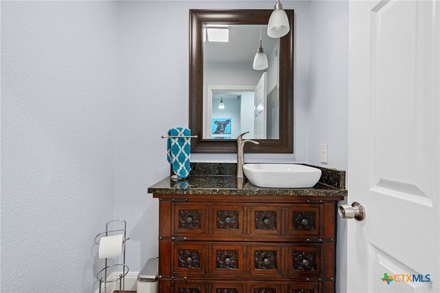 6204 Bon Terra Drive, Austin, TX 78731