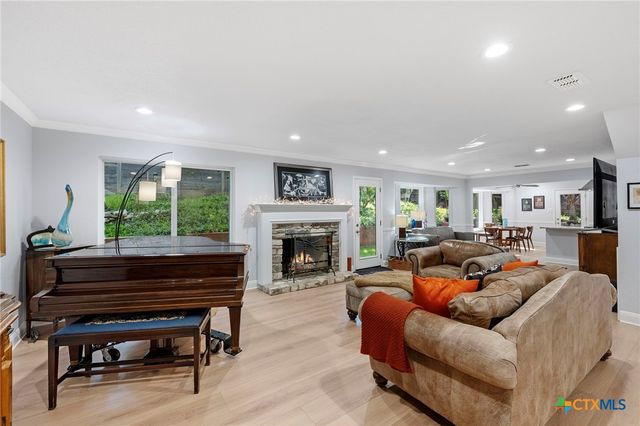 6204 Bon Terra Drive, Austin, TX 78731