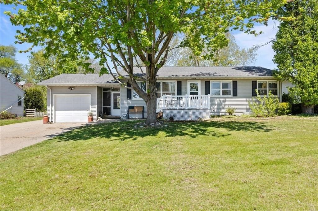 515 Kingman Boulevard, Madrid, IA 50156