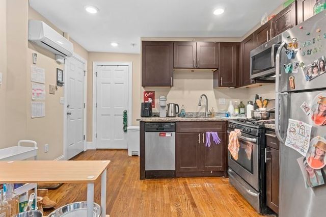 1011 Tremont Street, Boston, MA 02120