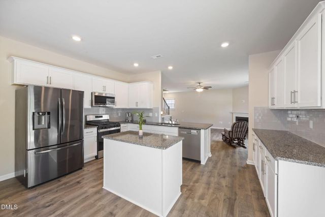 27 Winterberry Way, Fuquay Varina, NC 27526
