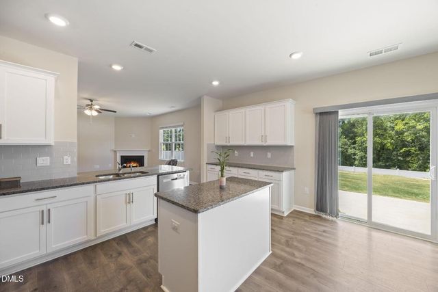 27 Winterberry Way, Fuquay Varina, NC 27526