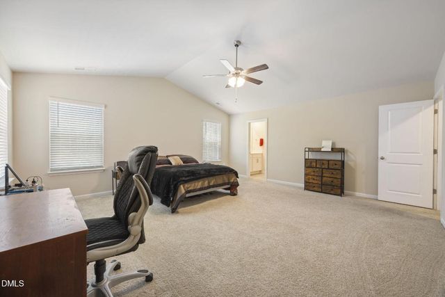27 Winterberry Way, Fuquay Varina, NC 27526