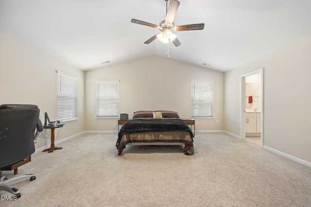 27 Winterberry Way, Fuquay Varina, NC 27526